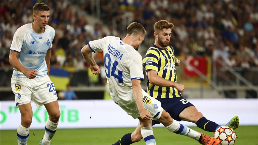 Fenerbahce vs Dynamo Kyiv (23:45 – 08/09) | Xem lại trận đấu