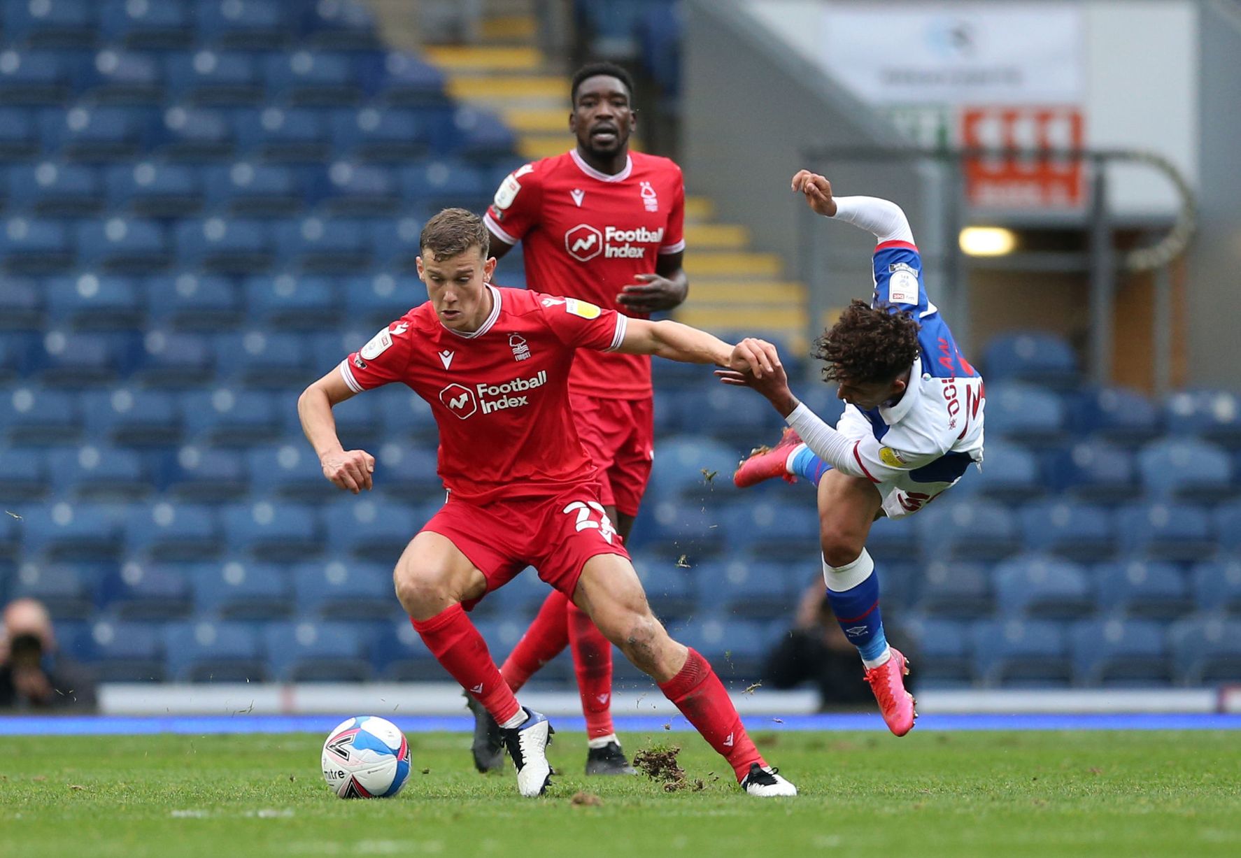 Blackburn Rovers vs Nottingham (02:45 – 22/12) | Xem lại trận đấu