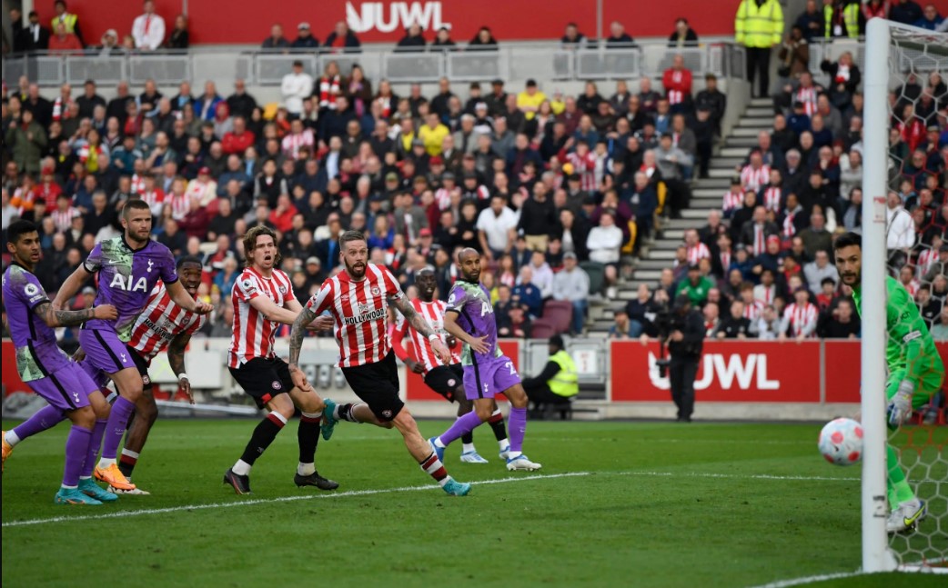 Brentford vs Tottenham (19:30 – 26/12) | Xem lại trận đấu