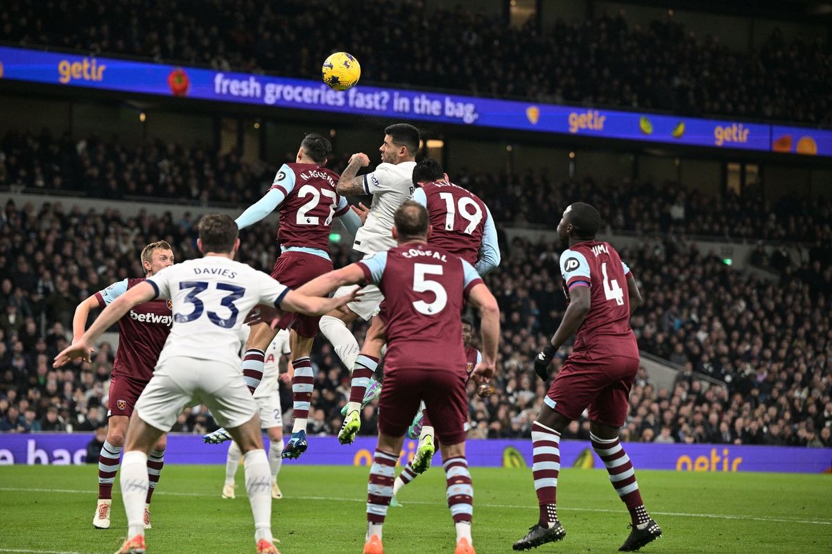 Nhận định soi kèo Tottenham vs West Ham lúc 18h30 ngày 19/10/2024 nhan-dinh-soi-keo-tottenham-vs-west-ham-luc-18h30-ngay-19-10-2024-1
