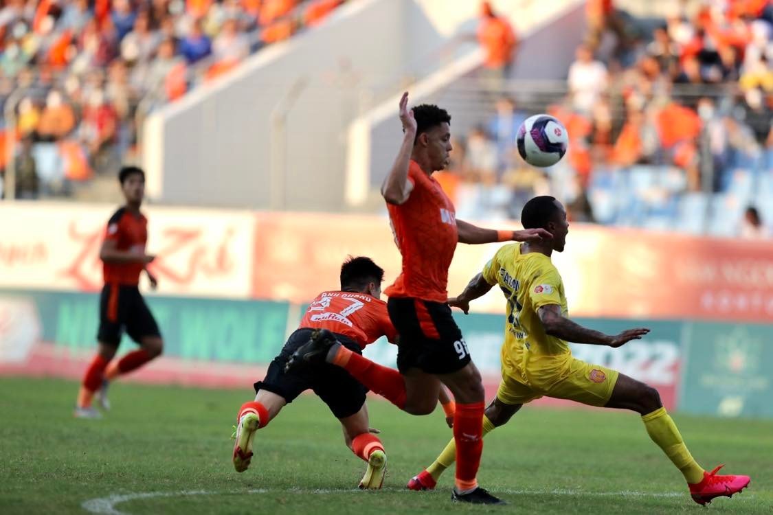 Tỉ lệ kèo Nam Định vs Đà Nẵng nhan-dinh-soi-keo-nam-dinh-vs-da-nang-luc-18h00-ngay-16-11-2024-2