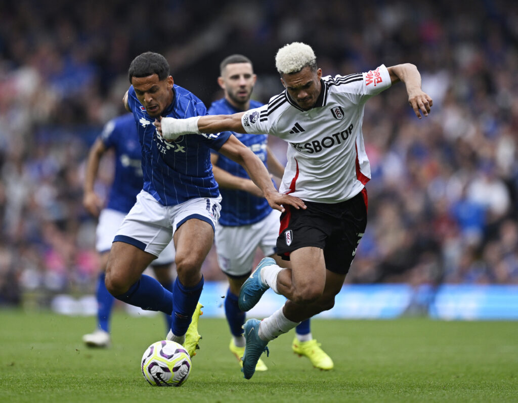 Nhận định soi kèo Fulham vs Ipswich Town vào 21h00 ngày 5/1/2025 nhan-dinh-soi-keo-fulham-vs-ipswich-town-vao-21h00-ngay-5-1-2025-1