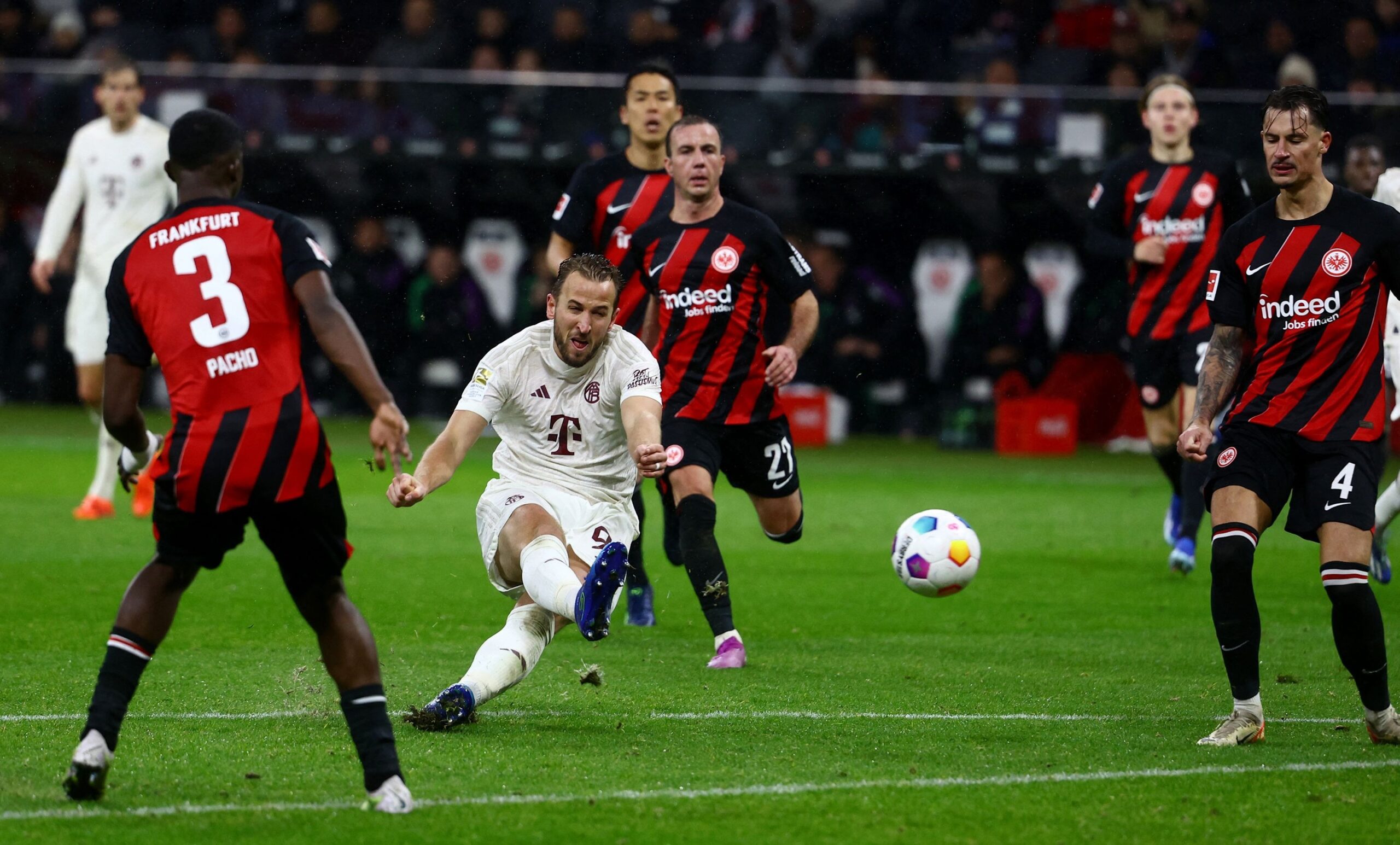 Nhận định soi kèo Bayern vs Frankfurt lúc 23h30 ngày 23/2/2025 nhan-dinh-soi-keo-bayern-vs-frankfurt-luc-23h30-ngay-23-2-2025-1