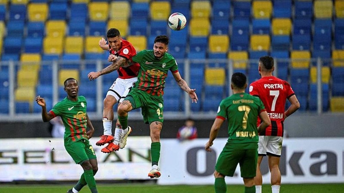 Nhận định soi kèo Amed vs Genclerbirligi lúc 00h30 ngày 5/3/2025 nhan-dinh-soi-keo-amed-vs-genclerbirligi-luc-00h30-ngay-5-3-2025-1