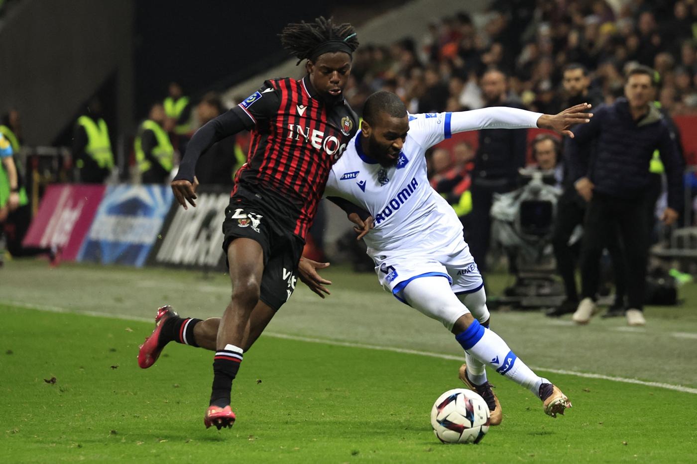 Nhận định soi kèo Nice vs Auxerre lúc 02h45 ngày 15/3/2025 nhan-dinh-soi-keo-nice-vs-auxerre-luc-02h45-ngay-15-3-2025-1