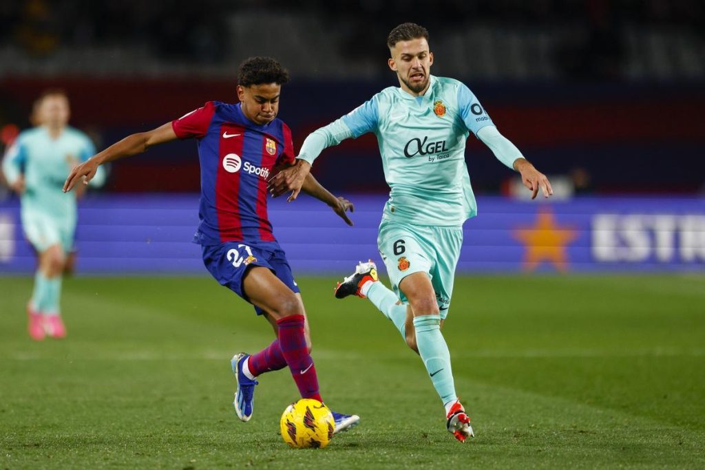 nhan-dinh-soi-keo-barcelona-vs-mallorca-luc-2h30-ngay-23-4-2025