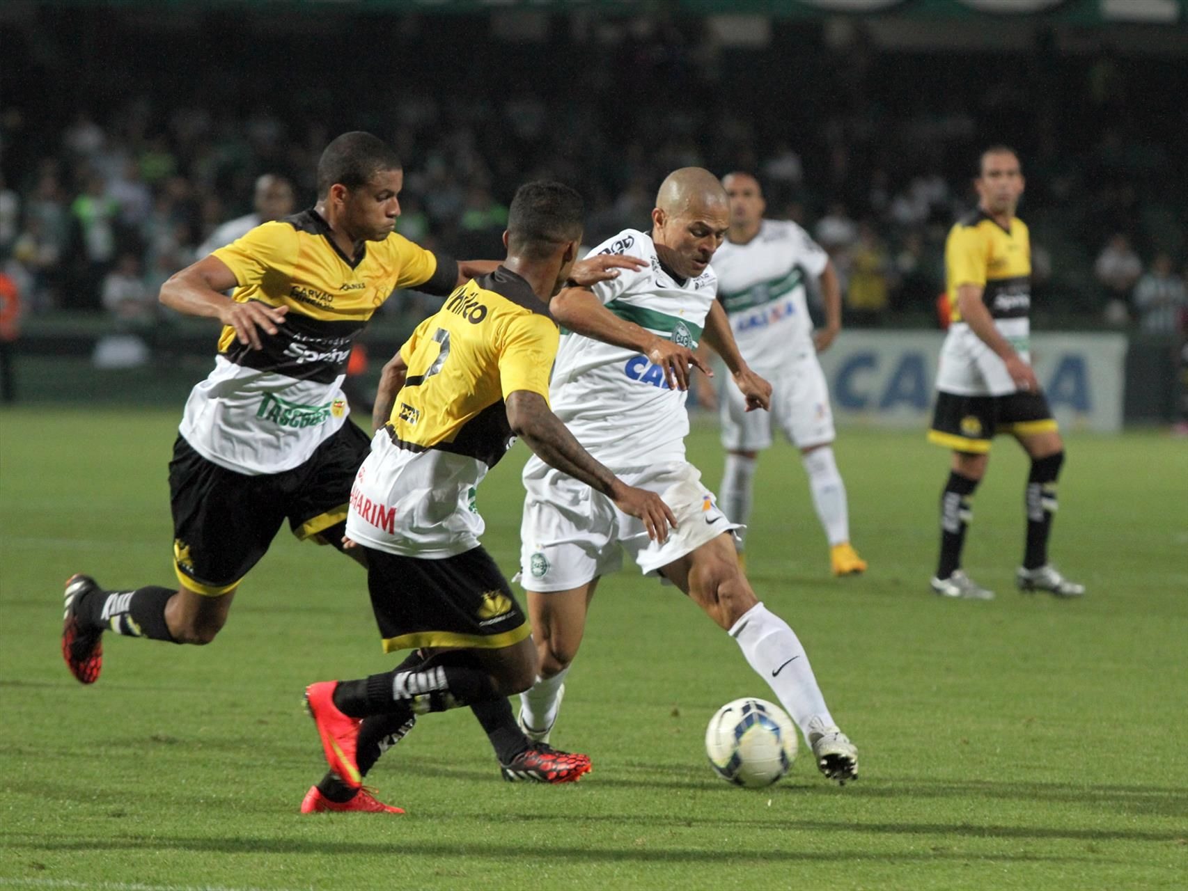 Nhận định soi kèo Criciuma vs Coritiba lúc 05h00 ngày 27/5/2025 nhan-dinh-soi-keo-criciuma-vs-coritiba-luc-05h00-ngay-27-5-2025-1