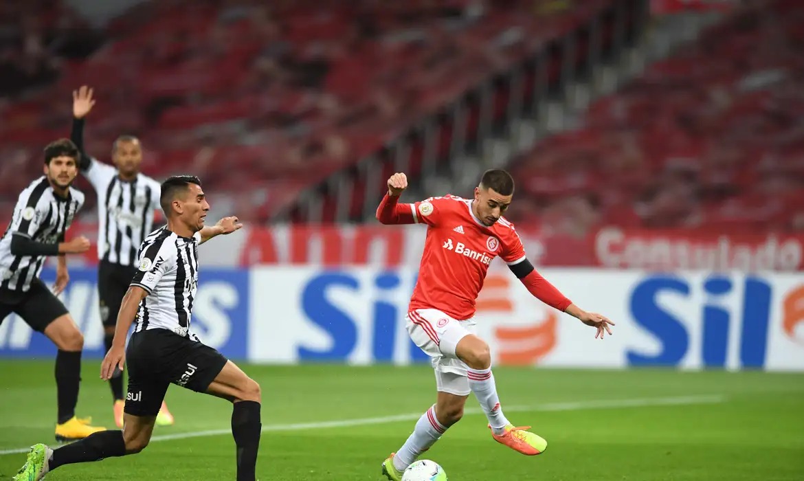 Nhận định soi kèo Atletico Mineiro vs Internacional lúc 07h30 ngày 13/6/2025 nhan-dinh-soi-keo-atletico-mineiro-vs-internacional-luc-07h30-ngay-13-6-2025-1