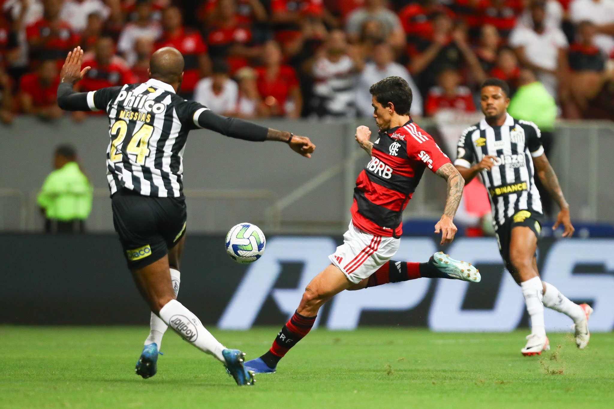 Nhận định soi kèo Santos vs Flamengo lúc 06h00 ngày 17/7/2025 nhan-dinh-soi-keo-santos-vs-flamengo-luc-06h00-ngay-17-7-2025-1