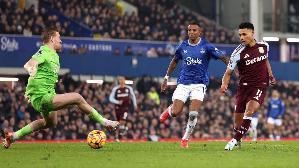 nhan-dinh-soi-keo-everton-vs-aston-villa-luc-21h00-ngay-13-9-2025
