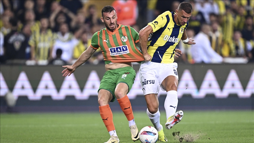 nhan-dinh-soi-keo-fenerbahce-vs-alanyaspor-luc-0h00-ngay-18-9-2025