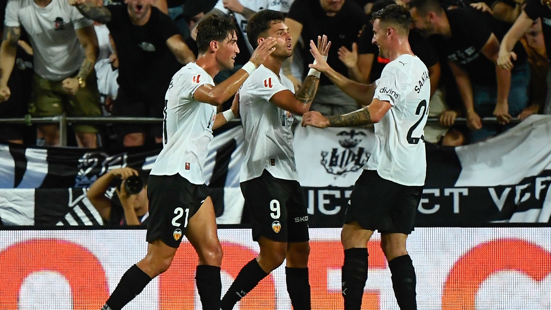 Nhận định soi kèo Valencia vs Oviedo lúc 02h00 ngày 30/9/2025 nhan-dinh-soi-keo-valencia-vs-oviedo-luc-02h00-ngay-30-9-2025-1