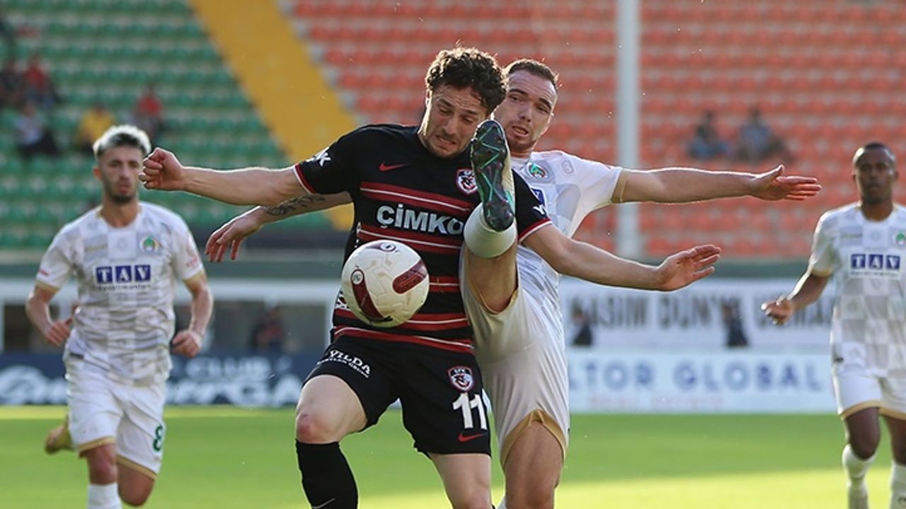 Nhận định soi kèo Alanyaspor vs Gaziantep lúc 00h00 ngày 4/11/2025 nhan-dinh-soi-keo-alanyaspor-vs-gaziantep-luc-00h00-ngay-4-11-2025-1