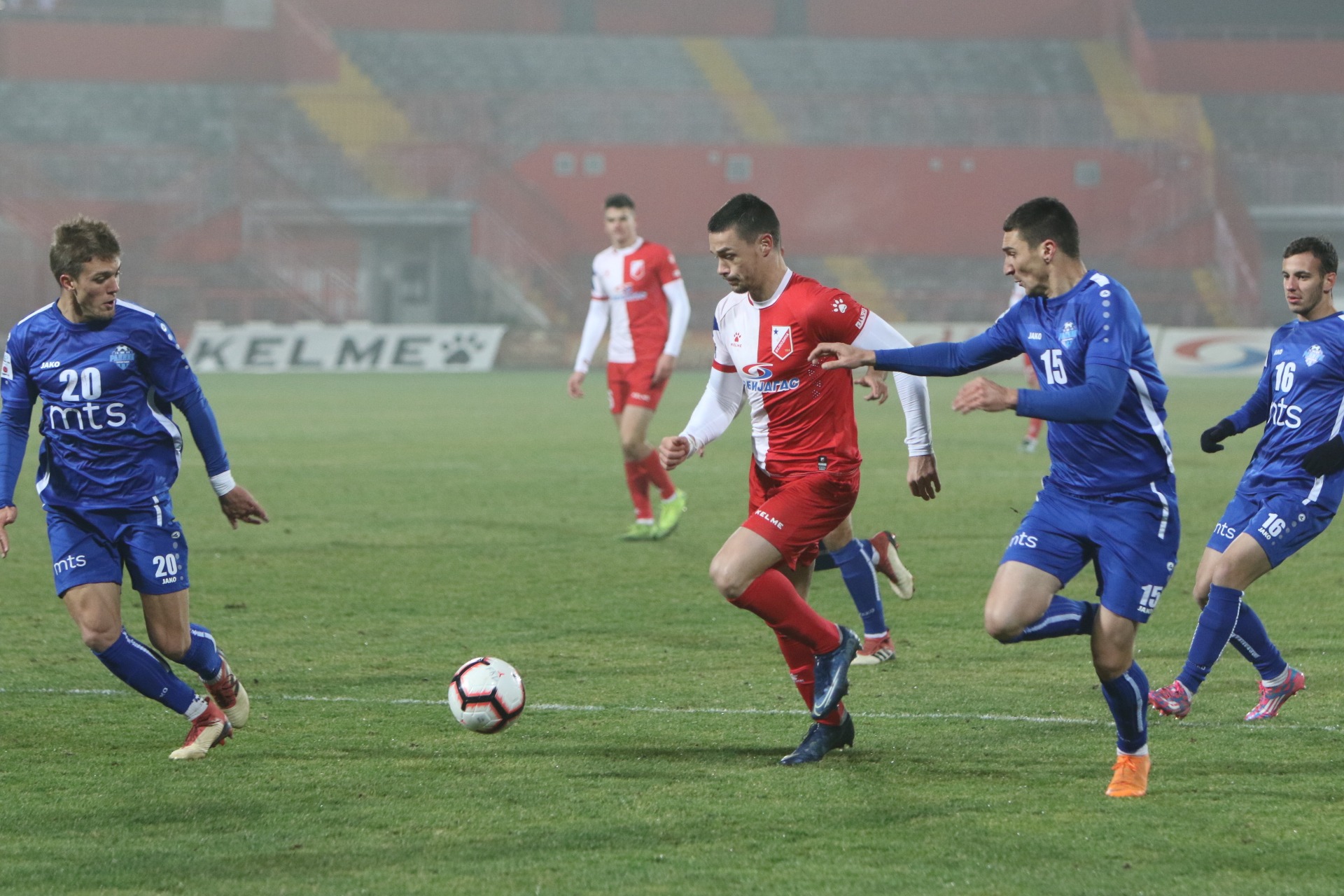Nhận định soi kèo Radnik vs Vojvodina lúc 21h00 ngày 21/11/2025 nhan-dinh-soi-keo-radnik-vs-vojvodina-luc-21h00-ngay-21-11-2025-1