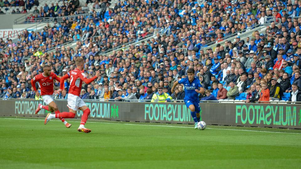 nhan-dinh-soi-keo-cardiff-vs-barnsley-luc-2h45-ngay-28-1-2026
