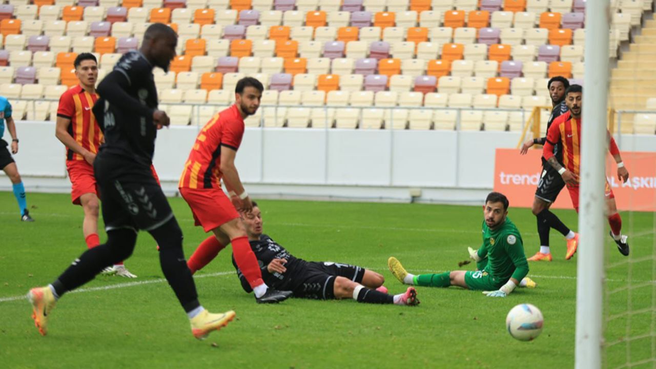 nhan-dinh-soi-keo-erokspor-vs-umraniyespor-luc-0h00-ngay-3-2-2026