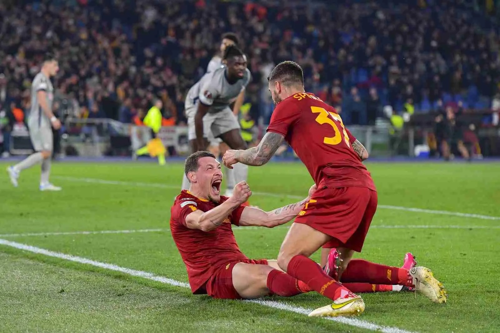 Nhận định soi kèo Roma vs Sassuolo lúc 00h00 ngày 11/1/2026 nhan-dinh-soi-keo-roma-vs-sassuolo-luc-00h00-ngay-11-1-2026-1