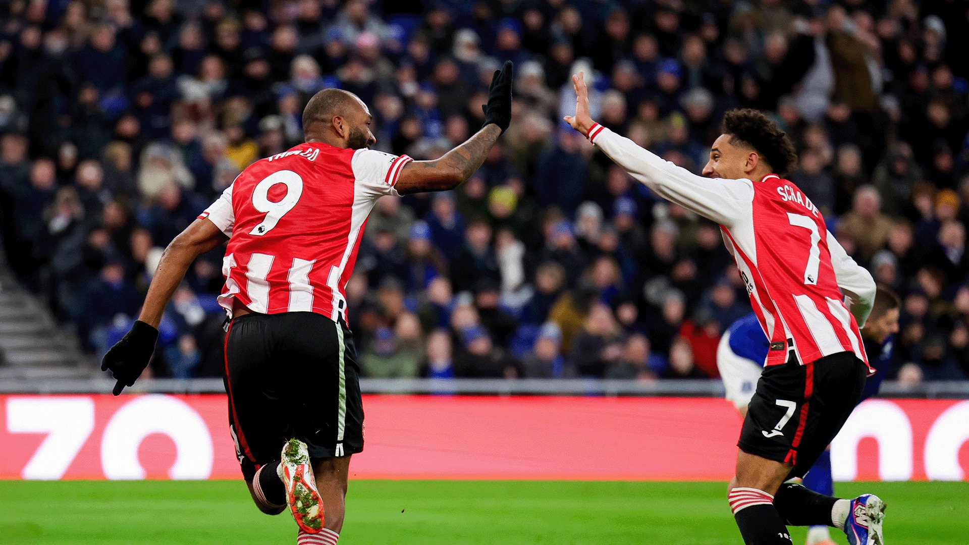 Nhận định soi kèo Macclesfield vs Brentford lúc 02h30 ngày 17/2/2026 nhan-dinh-soi-keo-macclesfield-vs-brentford-luc-02h30-ngay-17-2-2026-1