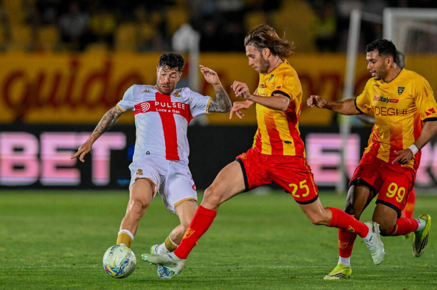 Lecce vs Genoa (01:45 – 25/05) | Xem lại trận đấu